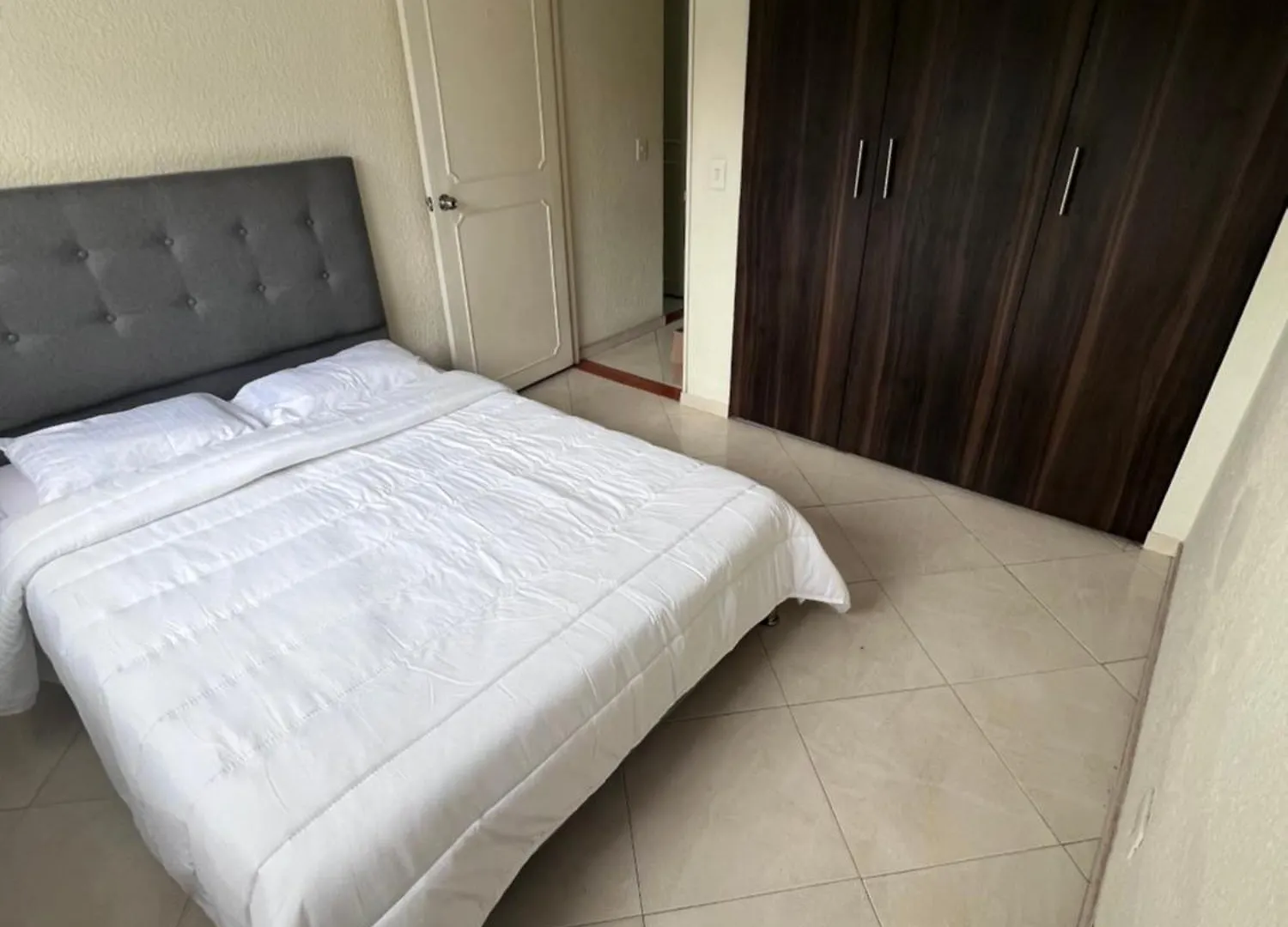 Hostal Villa Del Prado Bogotá Gasthof
